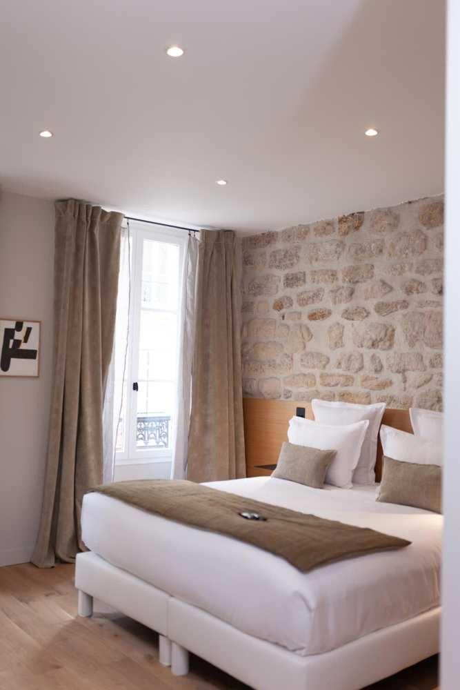 Tinah Paris, Champs Elysees ภายนอก รูปภาพ